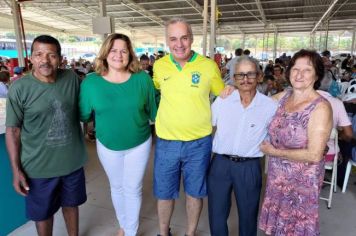 PREFEITA SÔNIA GABAU PARTICIPA DE CONFRATERNIZAÇÃO COM GRUPOS DA TERCEIRA IDADE NA CIDADE DE RINÓPOLIS