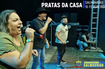 Show com os Artistas Locais.