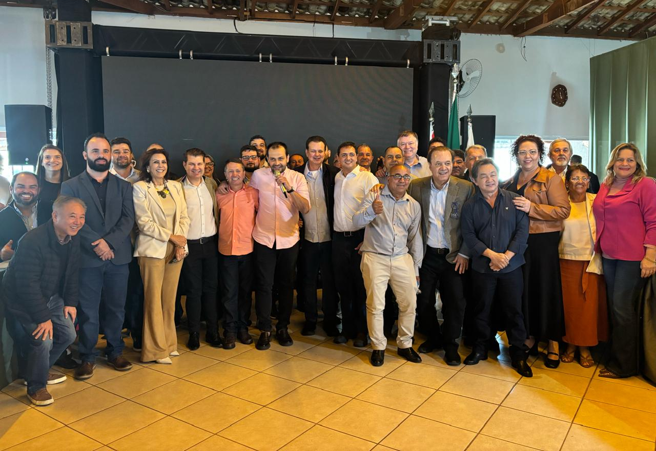 PREFEITA SÔNIA GABAU PARTICIPA DE ASSEMBLEIA DO CIVAP E REFORÇA PEDIDOS IMPORTANTES PARA O DESENVOLVIMENTO DE SALMOURÃO